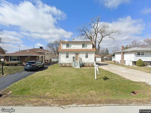 House image located at Worth, IL 60482