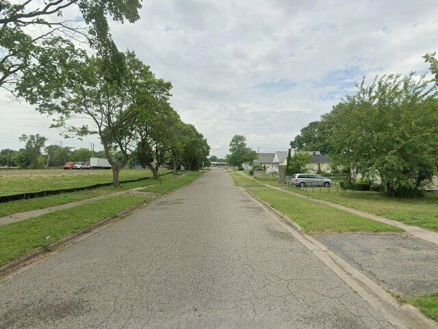 House image located at Dallas, TX 75216