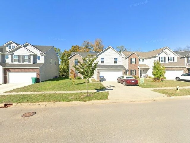 House image located at Louisville, KY 40229