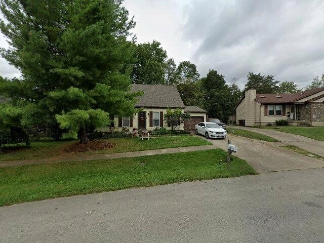 House image located at Louisville, KY 40228