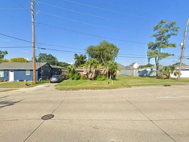 House image located at New Orleans, LA 70121
