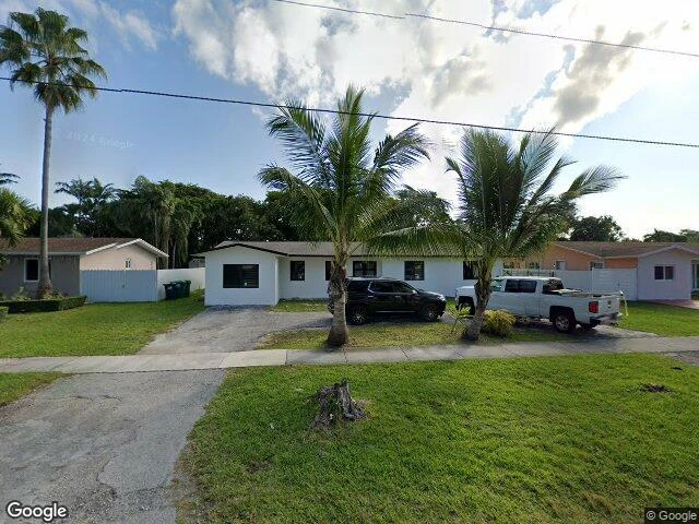 House image located at Miami, FL 33157