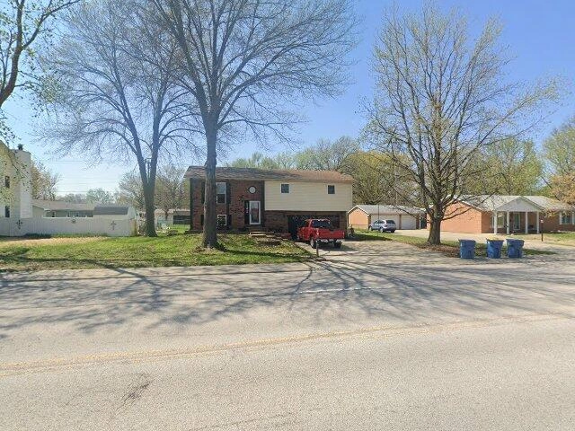 House image located at Granite City, IL 62040