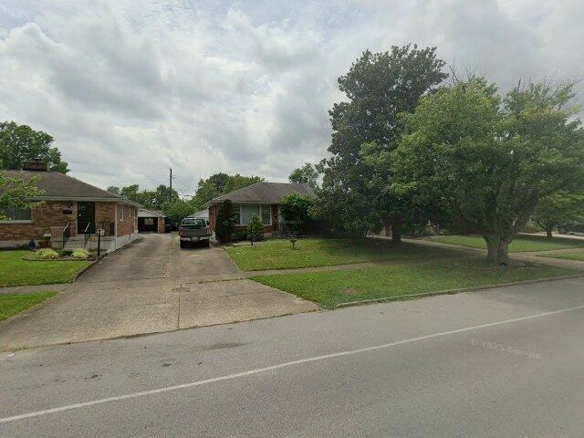 House image located at Louisville, KY 40220