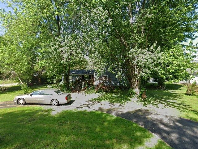 House image located at Valparaiso, IN 46383