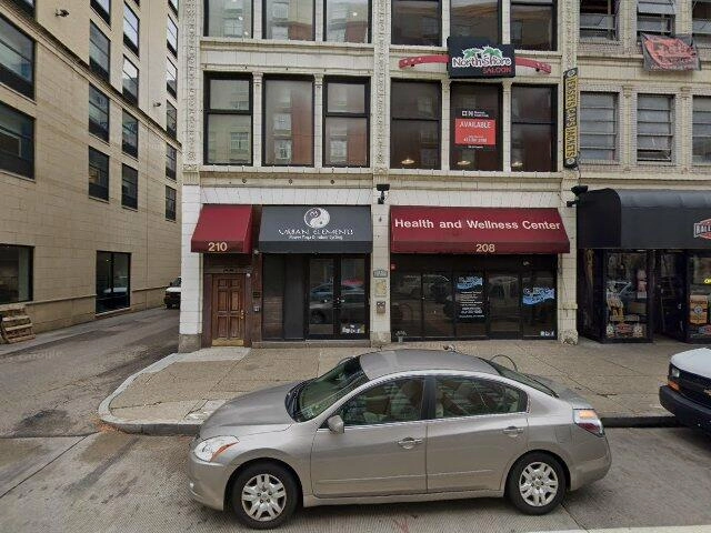 House image located at Midland, MI 48642