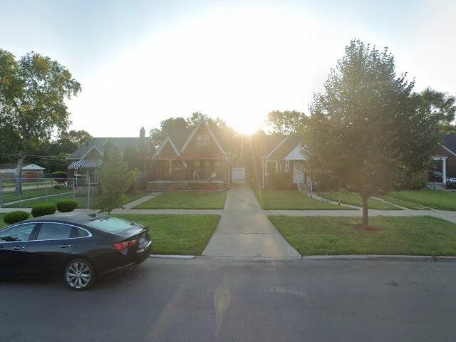 House image located at Detroit, MI 48205