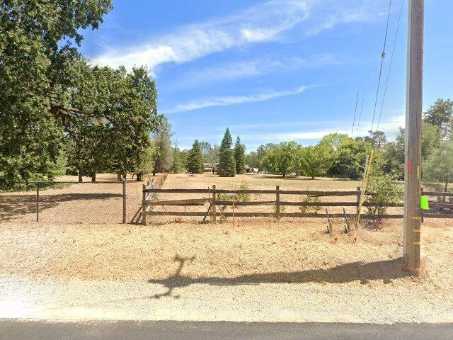 House image located at Redding, CA 96003