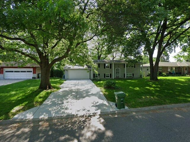 House image located at Saint Paul, MN 55112