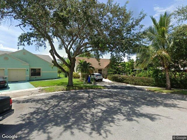 House image located at Hollywood, FL 33025