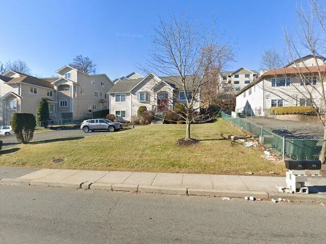 House image located at Monsey, NY 10952