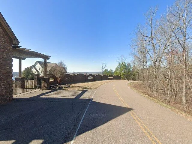 House image located at Savannah, TN 38372