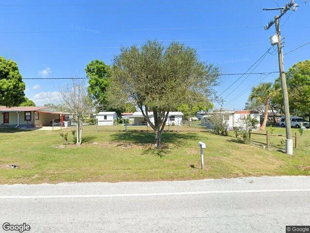 House image located at Okeechobee, FL 34974