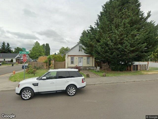 House image located at Canby, OR 97013