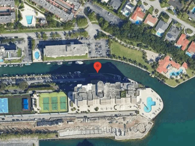 House image located at Miami, FL 33181