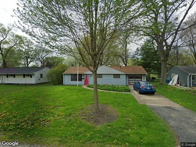 House image located at Aurora, IL 60506