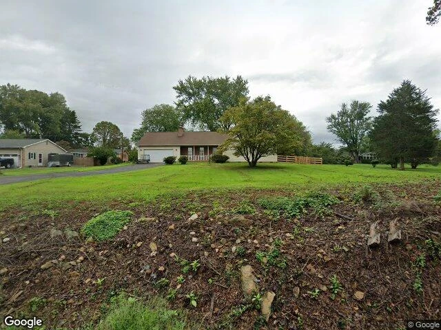 House image located at Warrenton, VA 20187