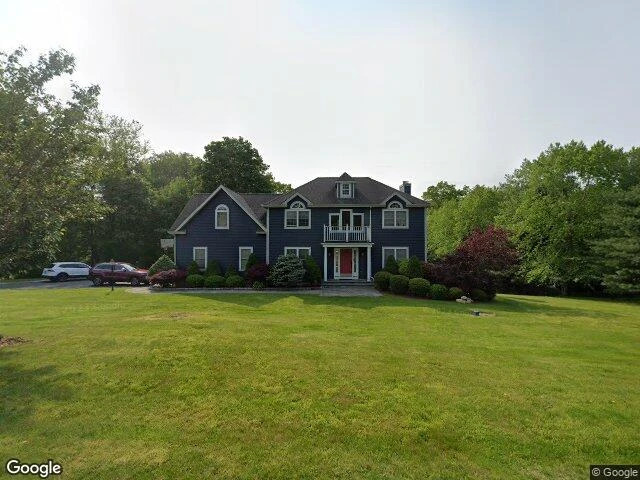House image located at Mahopac, NY 10541