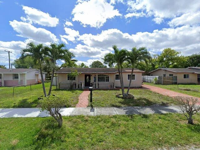 House image located at Miami, FL 33169