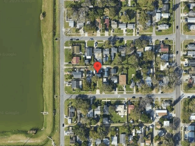 House image located at Saint Petersburg, FL 33713