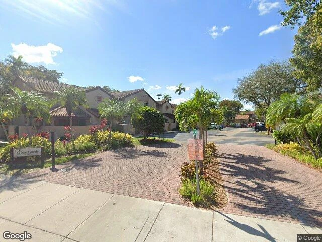 House image located at Miami, FL 33186