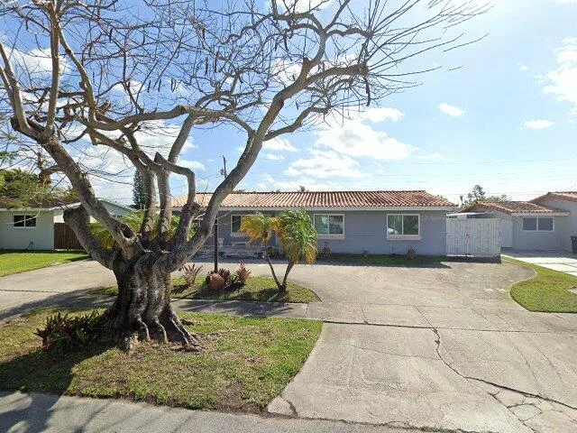 House image located at Miami, FL 33165