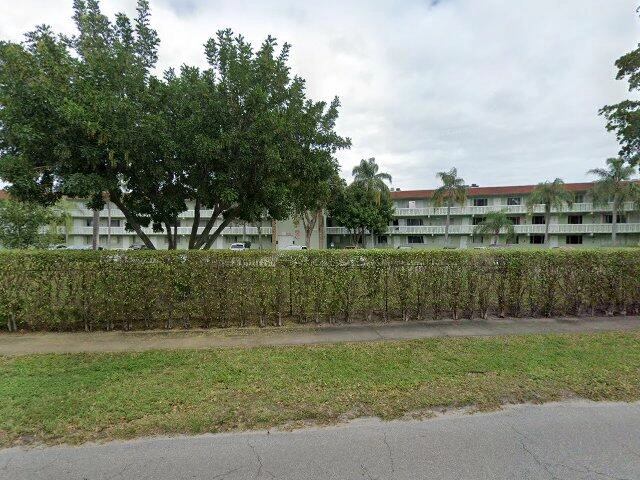 House image located at Lake Worth, FL 33461