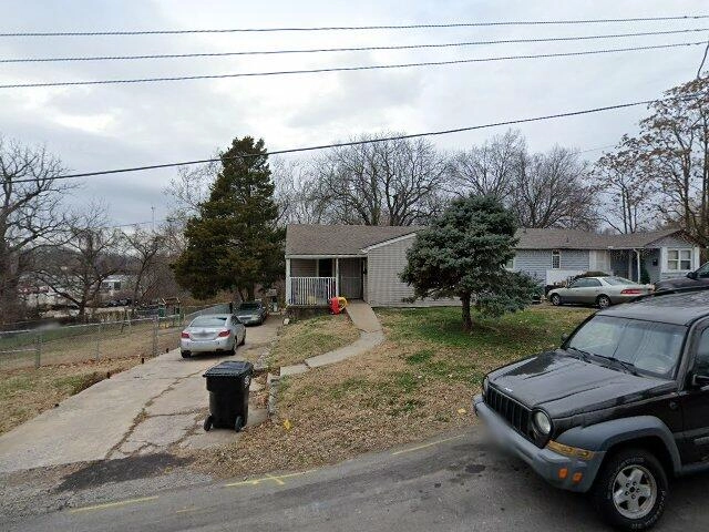 House image located at Independence, MO 64054