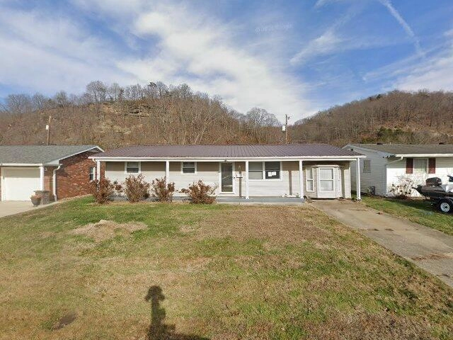 House image located at Ironton, OH 45638
