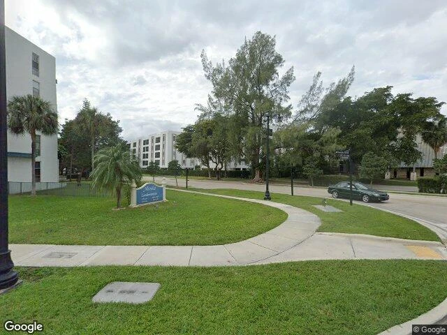 House image located at North Miami Beach, FL 33160