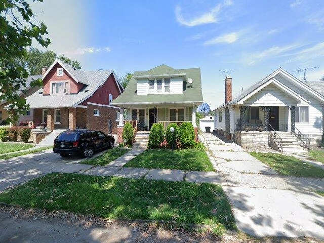 House image located at Detroit, MI 48215