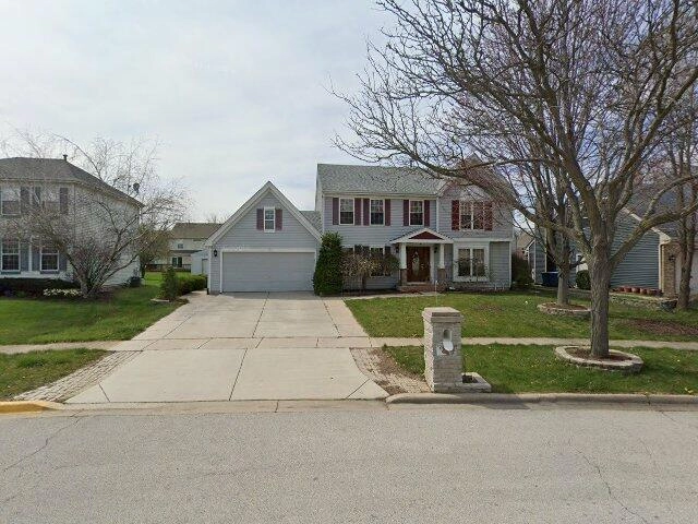 House image located at Aurora, IL 60506