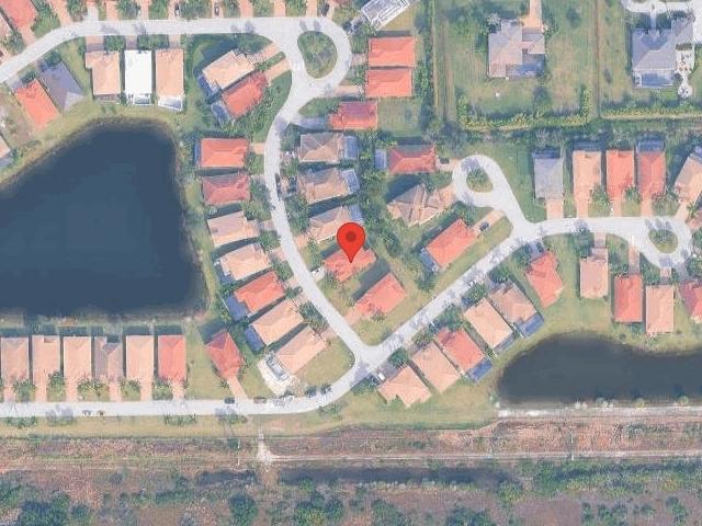 House image located at Fort Myers, FL 33908