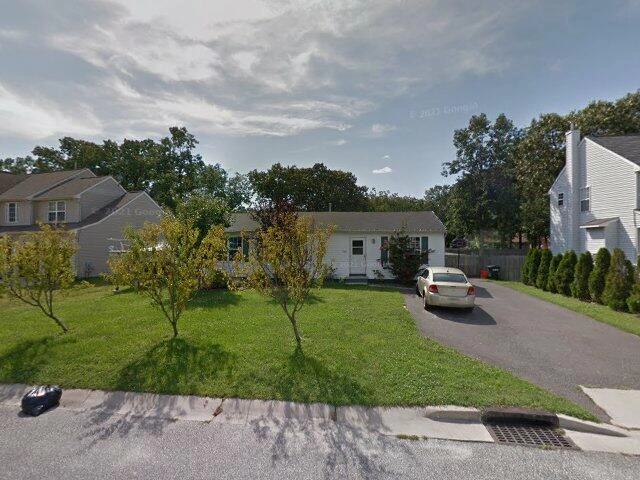 House image located at Millville, NJ 08332