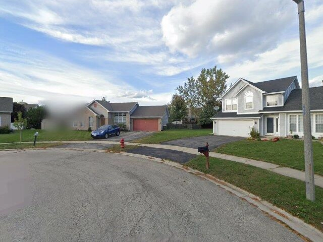 House image located at Oswego, IL 60543