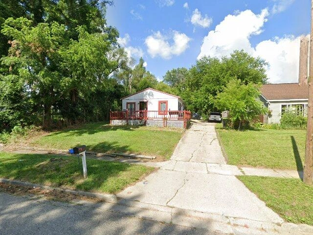 House image located at Pontiac, MI 48342