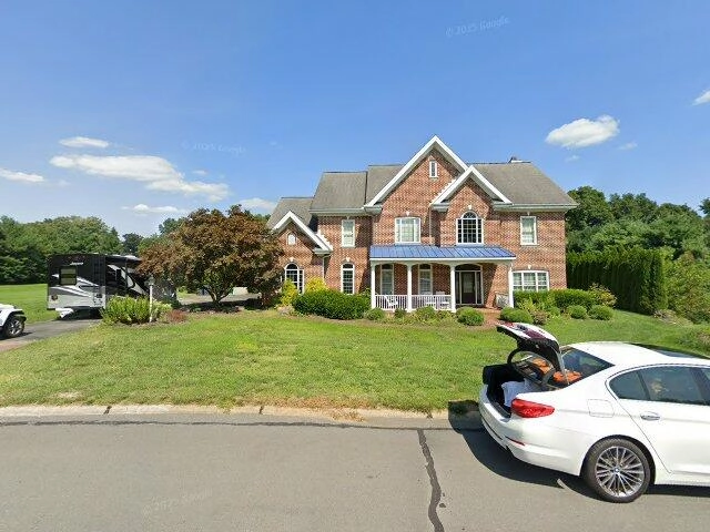 House image located at Lancaster, PA 17603