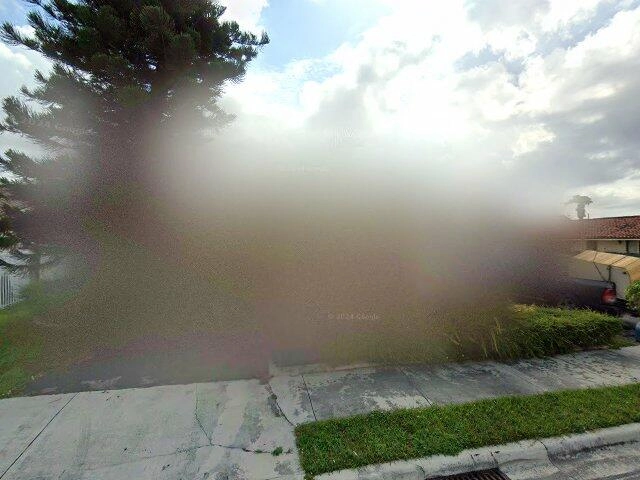 House image located at Miami, FL 33184