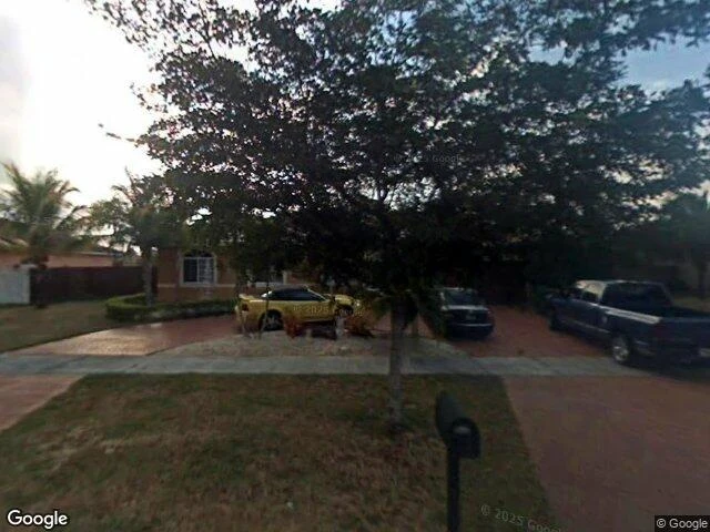 House image located at Miami, FL 33177