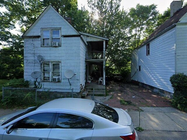 House image located at Cleveland, OH 44106