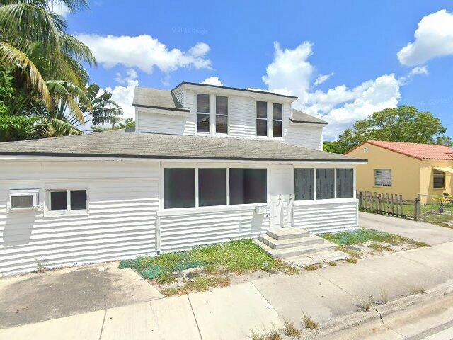 House image located at Perth Amboy, NJ 08861