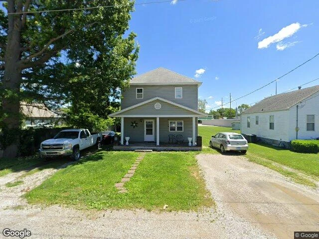 House image located at Carlinville, IL 62626