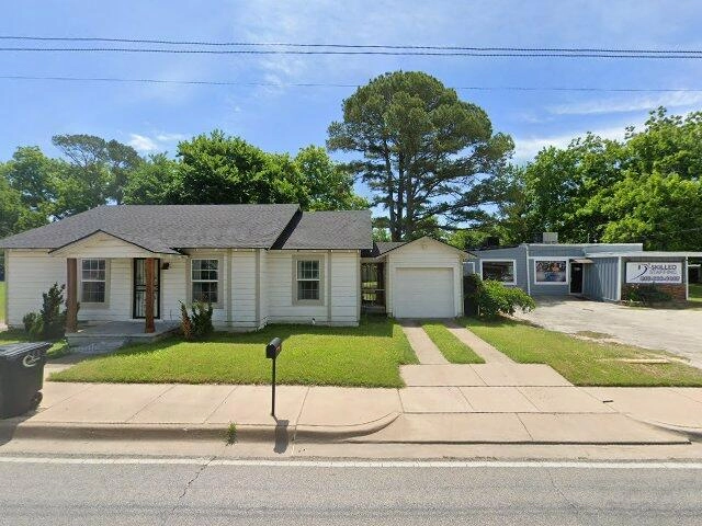 House image located at Cleburne, TX 76031
