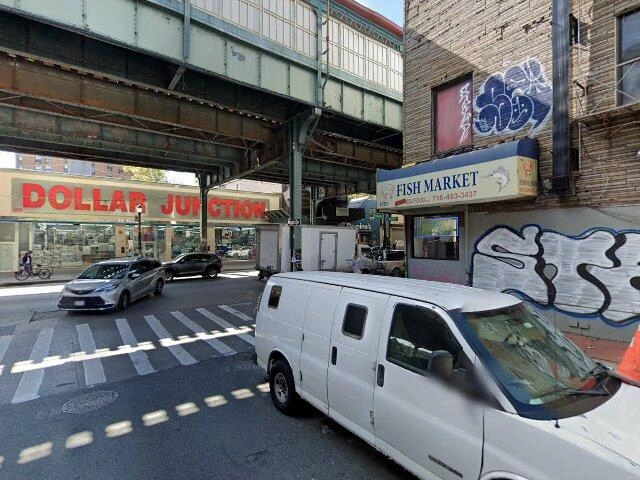 House image located at Oakland, CA 94612