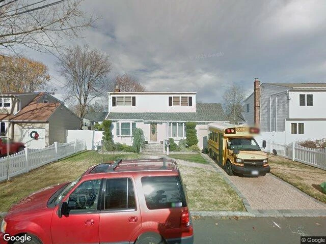 House image located at Lindenhurst, NY 11757