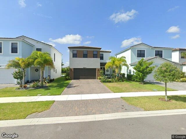 House image located at Loxahatchee, FL 33470