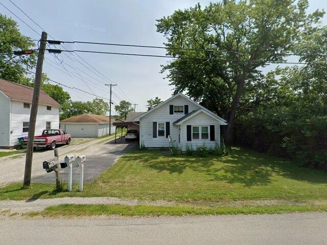 House image located at Woodburn, IN 46797