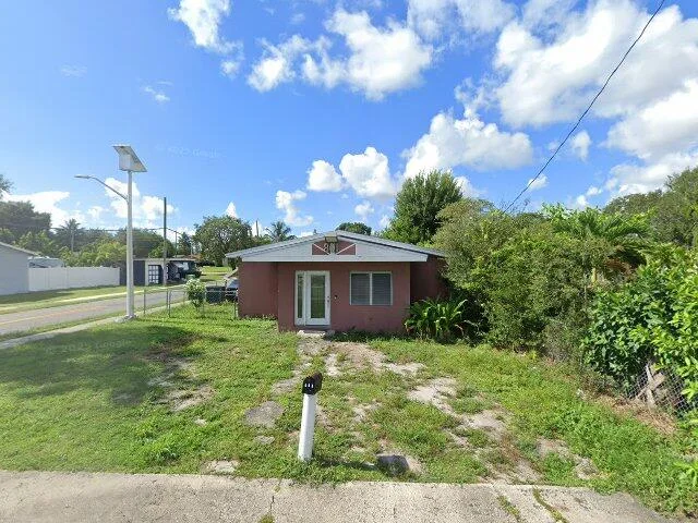 House image located at Dania, FL 33004