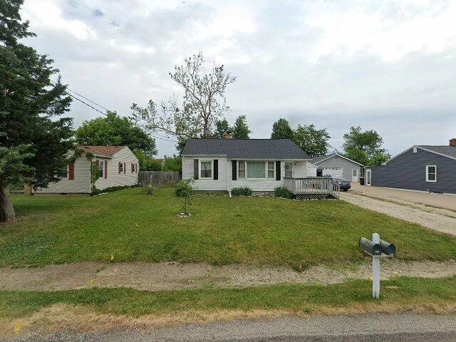 House image located at Washington, IL 61571