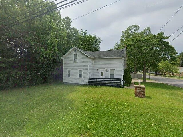 House image located at Owosso, MI 48867